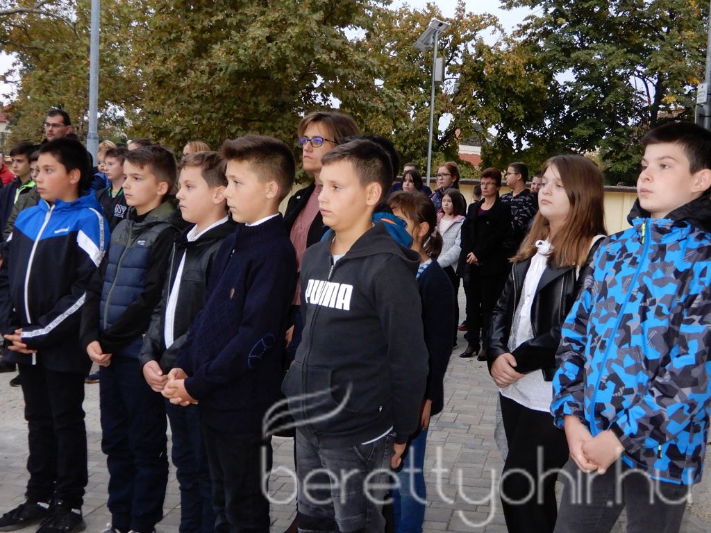 Az aradi vértanúkra emlékeztünk 06